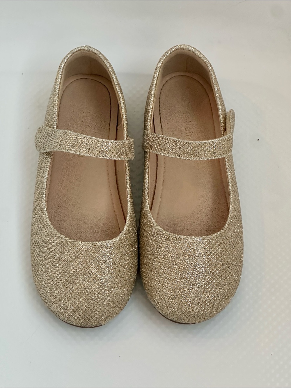 Amazon Girls Glitter Mary Jane Shoes in Gold